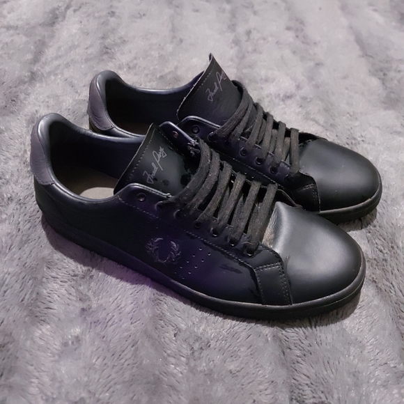 Fred Perry Men's Leather Tennis Sneaker Size 12 - Picture 2 of 4